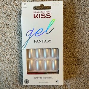 Kiss Gel Fantasy Nails New Unopened